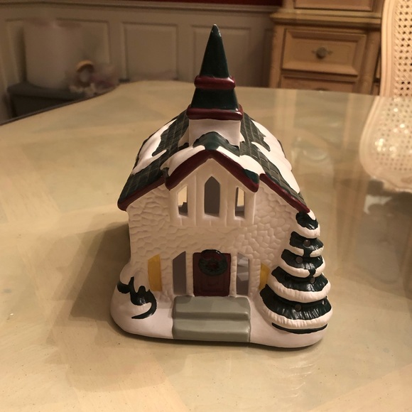 Holiday | Vintage Pacific Rim Ceramic Church | Poshmark
